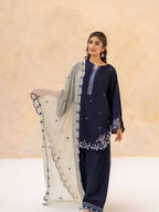 Perwaz – Navy Blue Embroidered 3 Piece Suit with Organza Dupatta | EZNO