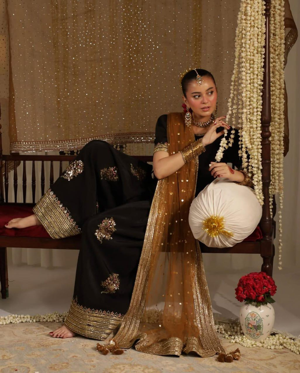 Organza dupatta with sequin work and wide gold border Zayra Ezno
