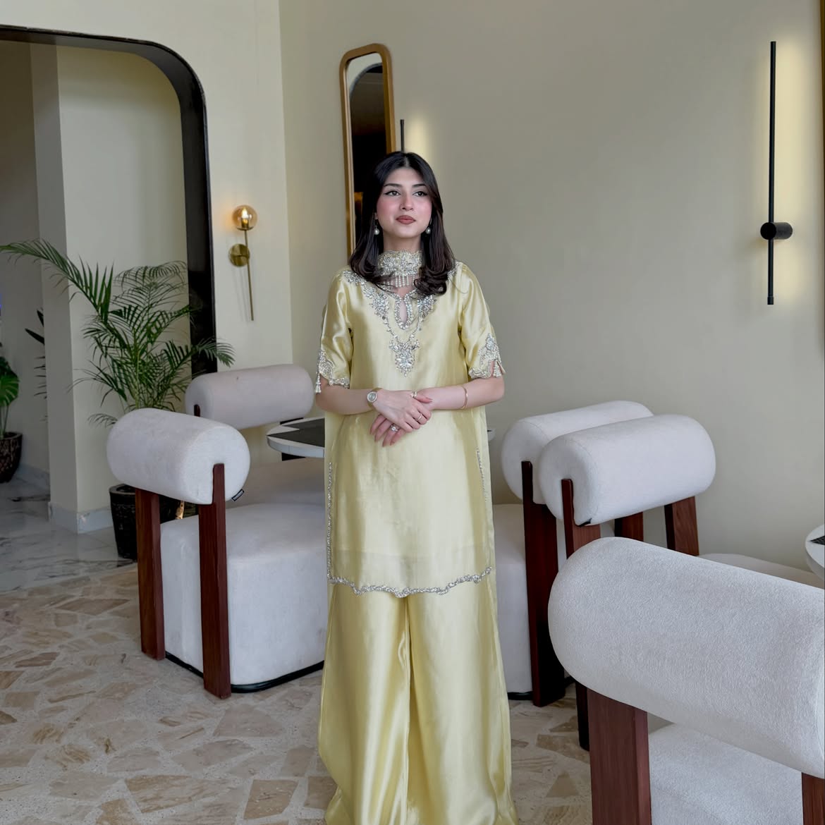LIGHT YELLOW